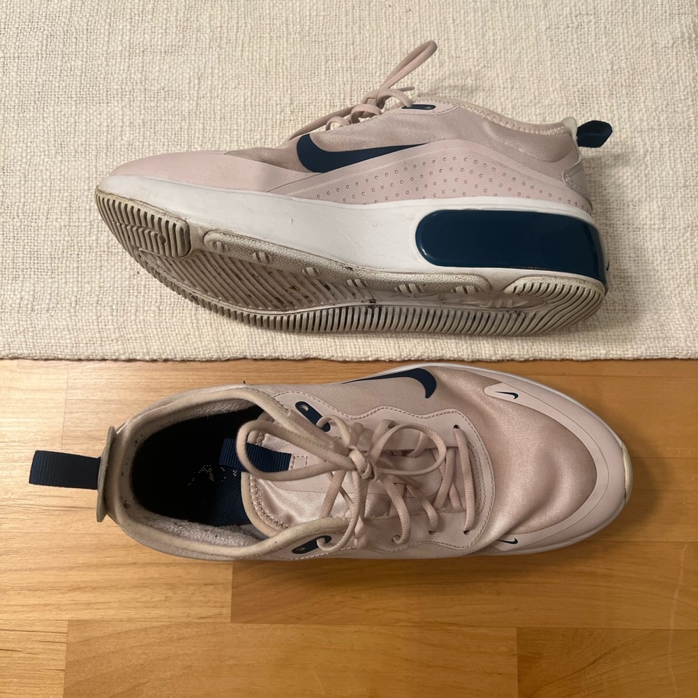 NIKE Sneakers - Air Max